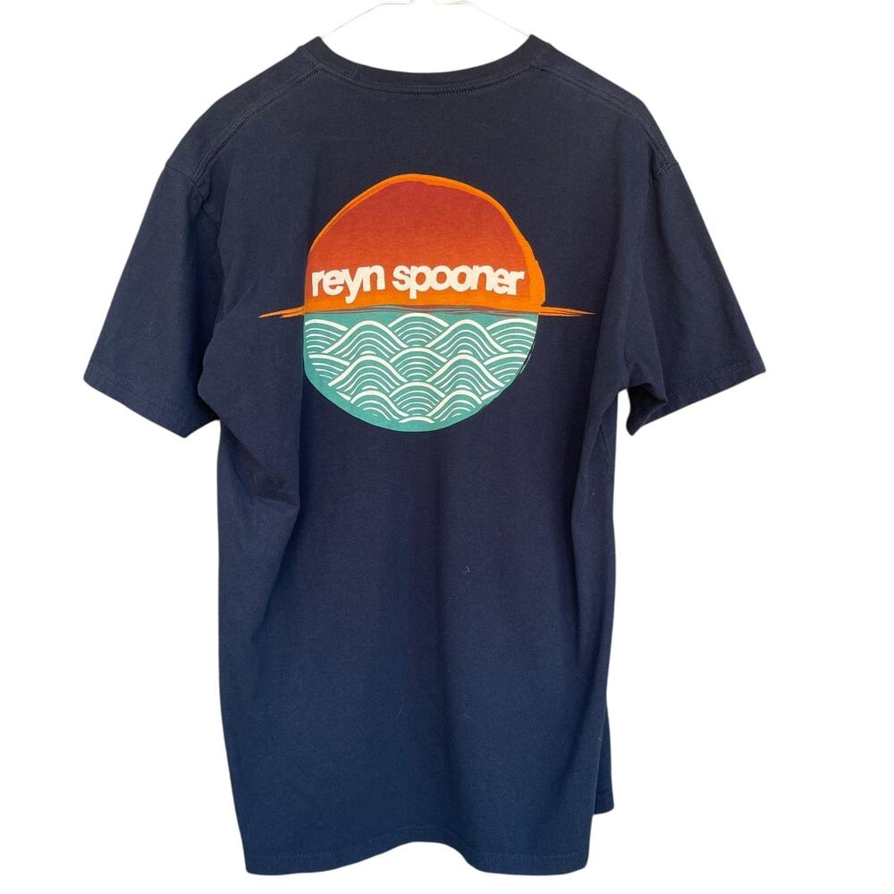 Reyn Spooner Shirt Mens Medium Navy Blue Status‎ Oceanic Graphic Tee Surf Logo
